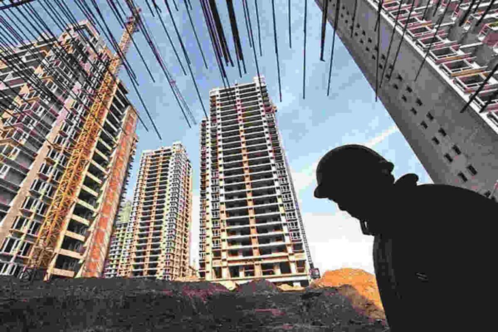 India's Construction Boom Stalled by Labor Shortage 1 Real Estate India, Construction Industry, Workforce Shortage, Labor Crisis, Skill Development, Indian Economy, Employment, Real Estate Labor Shortage, Construction Worker Crisis, NAREDCO, CREDAI, Tata Projects, Niranjan Hiranandani, S.N. Subrahmanyan, India Real Estate Workforce, Construction Labor Shortage India, Skill Development Programs India, Real Estate Industry Concerns, Indian Construction Workers,