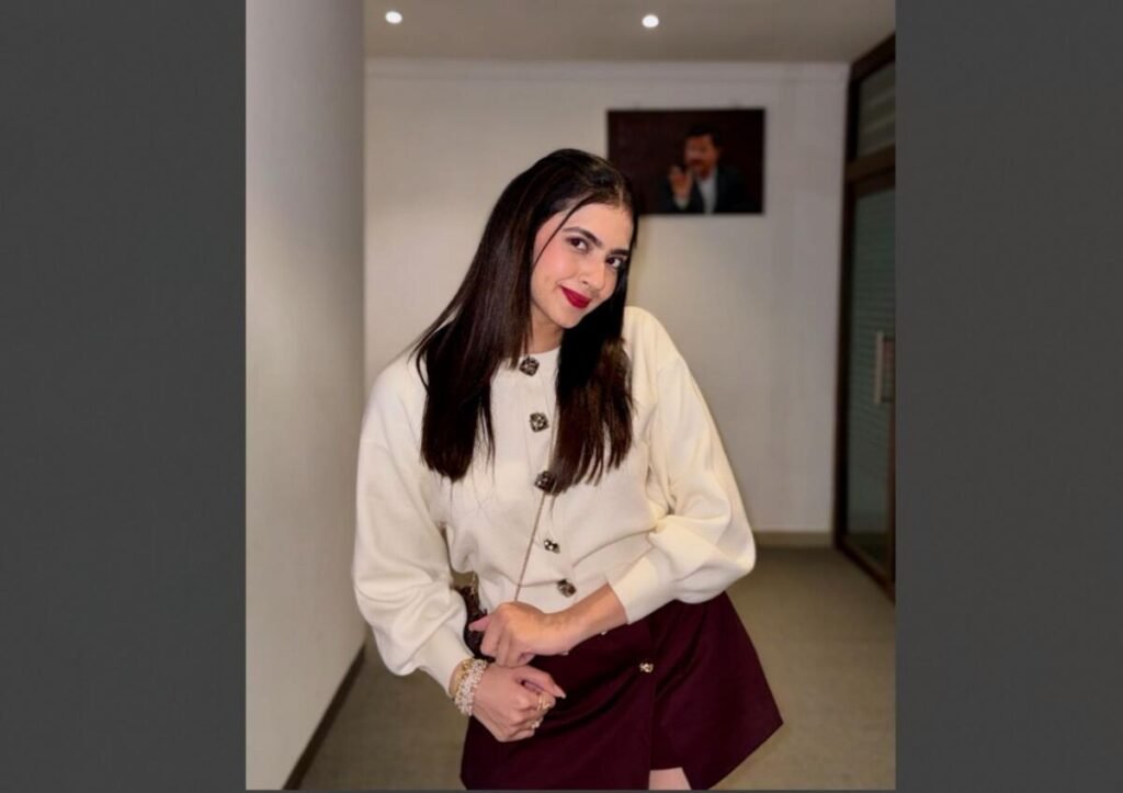 Kashika Kapoor, Body Transformation, Actor Transformation, Weight Gain for Role, Weight Loss Journey Actor, Love Your Father Movie, Actor Fitness, Celebrity Fitness Motivation, Bollywood Actress Fitness, Method Acting Body Change, Fitness Discipline, Rising Star Bollywood, Kashika Kapoor Fitness Routine, Film Role Preparation, Celebrity News India,