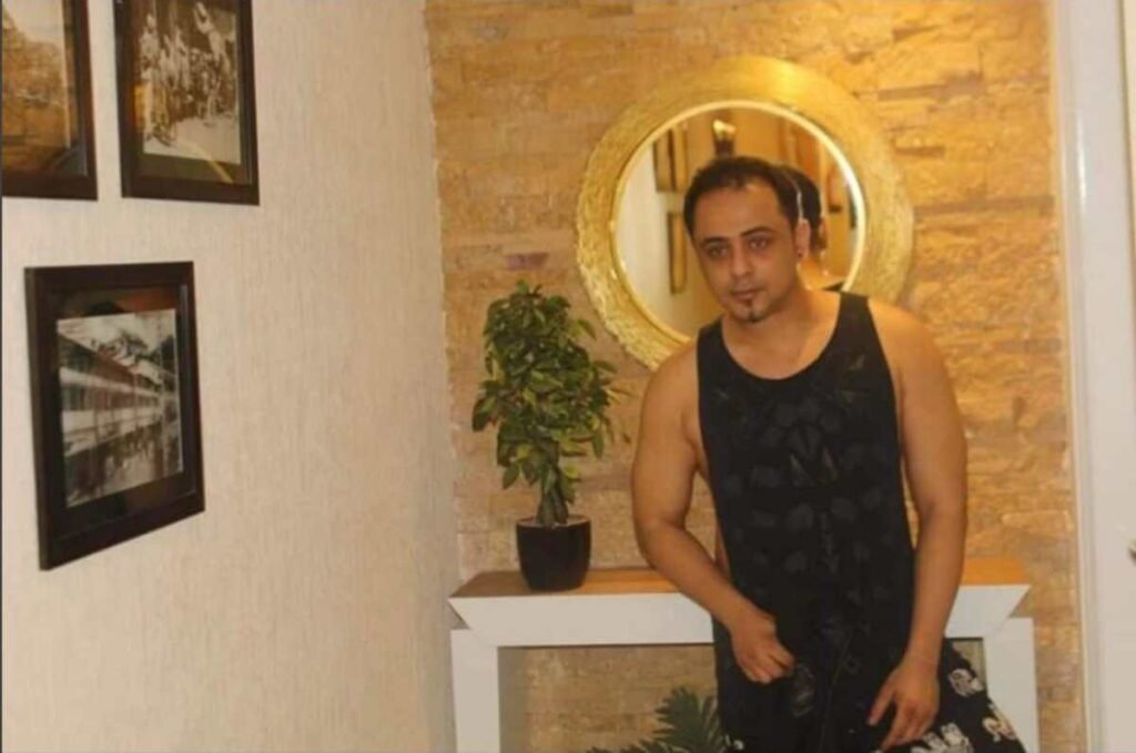 Mithun Chatterjee, Queer Entrepreneur, LGBTQ+ Business India, Bellissimo Wellness & Café, Pride Month Interview, Queer Resilience, LGBTQ+ Community India, Gay-owned Business Delhi, HeTravels, PrideStoreIndia, Workplace Discrimination LGBTQ+, Queer Mental Health, Community Building LGBTQ+, Inclusive Spaces India, DE&I Policies India, Mithun Chatterjee Bellissimo story, Queer entrepreneurship India challenges, Starting an LGBTQ+ business in India, Bellissimo Wellness & Café Delhi services, HeTravels LGBTQ+ tours, PrideStoreIndia accessories, Impact of Section 377 decriminalization on queer businesses, Tips for queer entrepreneurs, Mithun Chatterjee quotes on dignity and purpose, LGBTQ+ inclusive workplaces India, Bellissimo, #HeTravels, #PrideStoreIndia, Healing journey, Hustle and hope, Business of belonging, Queer visibility, Economic empowerment LGBTQ+, Diversity, Equity, Inclusion ,DE&I, Mental well-being entrepreneur, Support queer businesses, Build inclusive communities, Empower LGBTQ+ entrepreneurs,