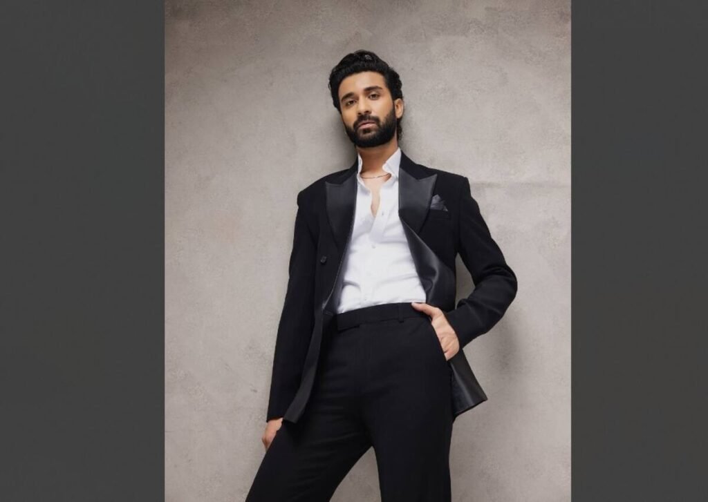 Raghav Juyal, Birthday Celebration, Fan Club, Manav Seva Samaj Trust, Specially-abled, Philanthropy, Community Event, Bollywood News