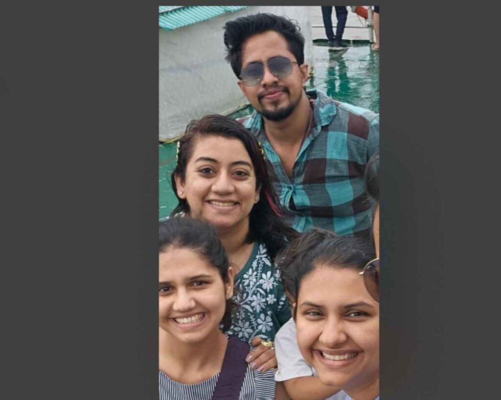 Rinhee Suberwal on Friendship: "It Exists Within the Family" 1 Rinhee Suberwal, Friendship Day, friendship, family bonds, astrologer, emotional connections, childhood friends, relationships,healer Rinhee Suberwal ,Astrologer Rinhee Suberwal,