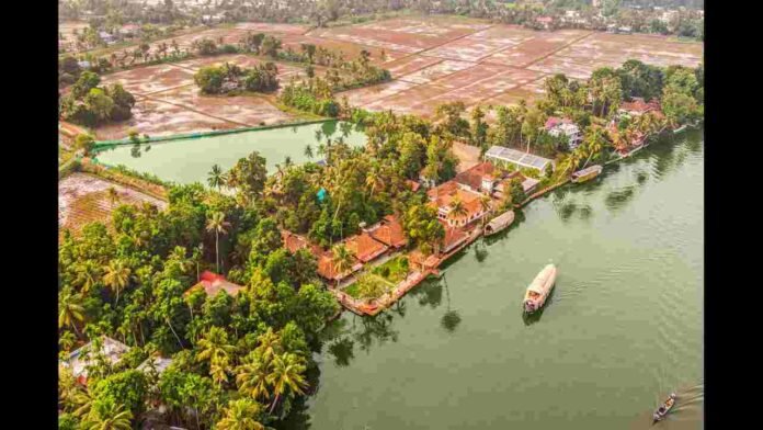 ELIVAAS, luxury villas, Kerala, villa rentals, Alappuzha, Varkala, Thekkady, South India, luxury travel, India tourism, vacation rentals