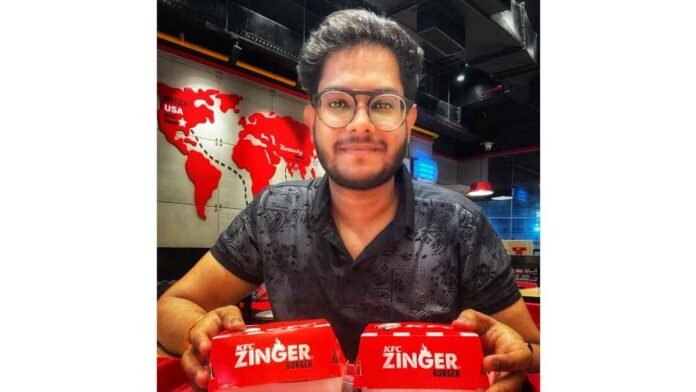 This Kanpur Blogger is Making the World Crave His Stories — Meet Mr.Foodiiie This Kanpur Blogger is Making the World Crave His Stories — Meet Mr.Foodiiie