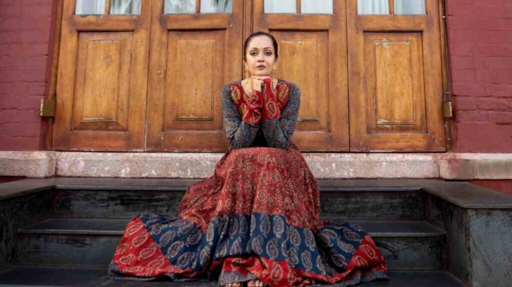 Sheena Chohan, Arjunanin Allirani, Tamil folk drama, Vino Vikraman Pillai film, Ilaiyaraaja music, B Jeyamohan, EBG Films, Tamil cinema news