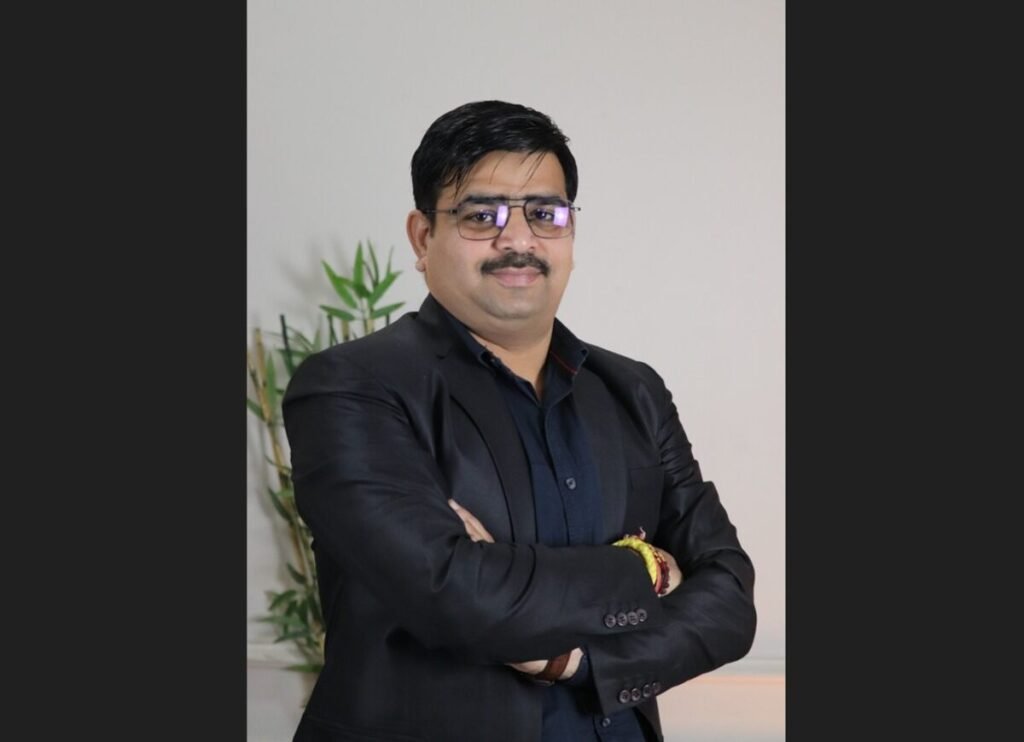 Oil volatility 2026, business strategy, crude oil prices, supply chain resilience, margin protection, Indian MSMEs, logistics costs, energy resilience, Shrikant Pandey, Indiamanthan Publications, global oil markets