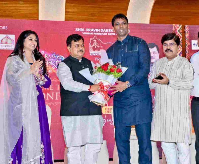 Bhoomi Trivedi Rang Raas Navratri 2026 AI Song Announcement Mumbai Singer Bhoomi Trivedi addressing the press conference for Rang Raas Navratri 2026 and her AI-powered music video launch in Borivali West, Mumbai.