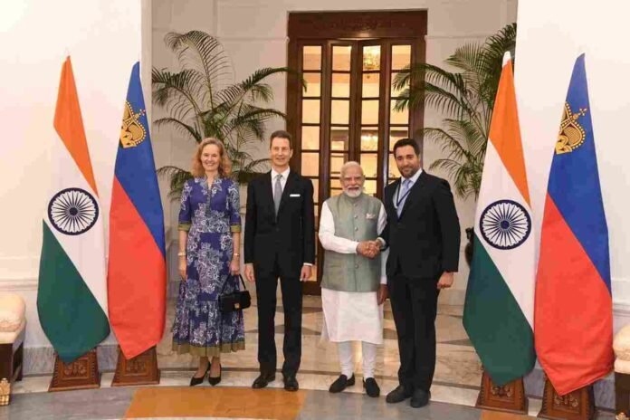 Open Cosmos, Rafel Jordà Siquier, Open Cosmos India, India space industry, Narendra Modi, Nirmala Sitharaman, Droupadi Murmu, satellite technology, Earth observation, satellite launches, space investment India, India Europe cooperation, telecommunications satellites, space technology partnerships, India Space Vision 2047, private space sector India, satellite connectivity, European space company, Bengaluru space technology, Hyderabad technology sector
